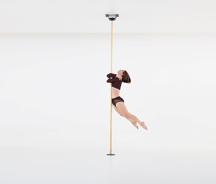 Lupit permanent studio champion pole, one piece, ceiling mount, brass, 45mm